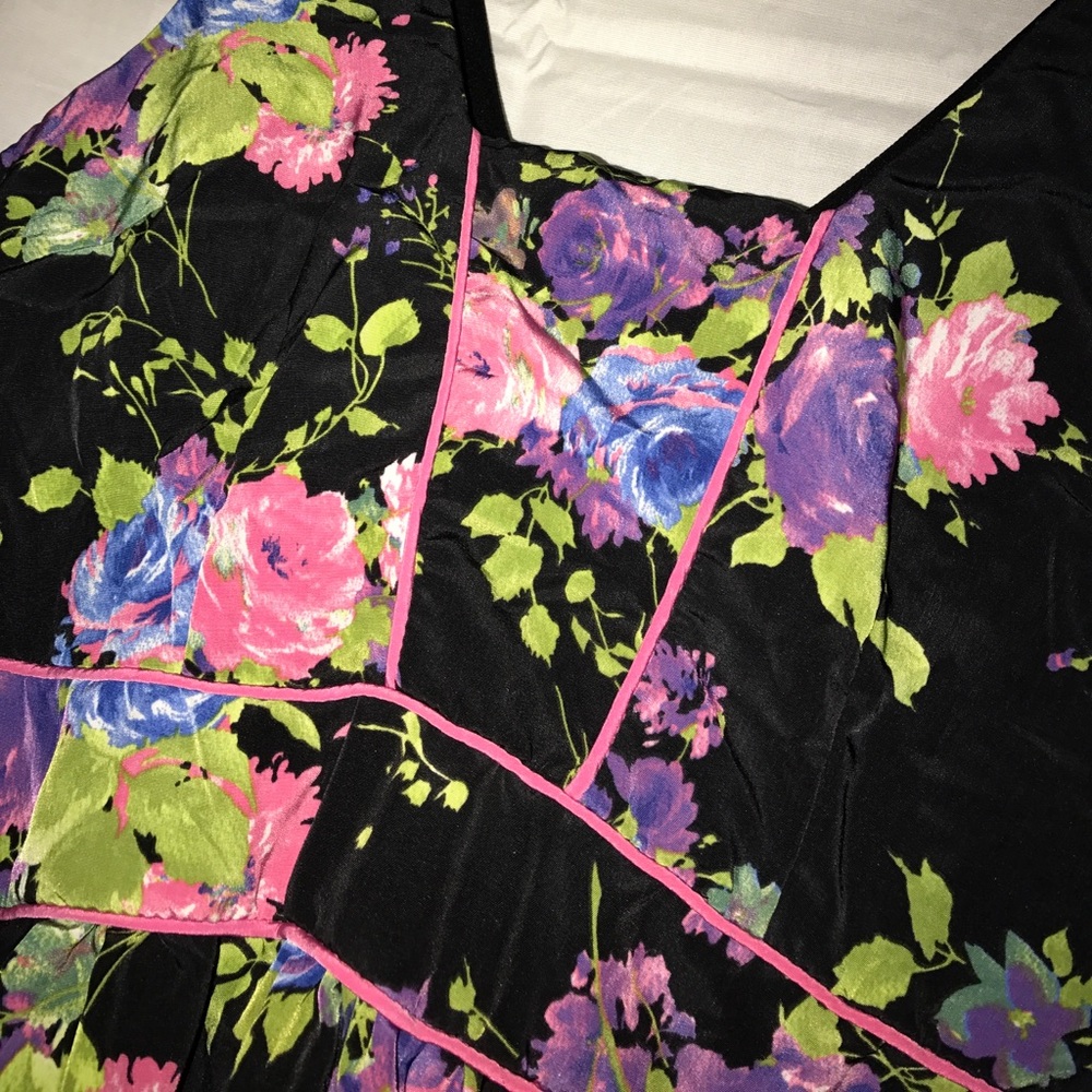 DRESS - Picture 2 of 2