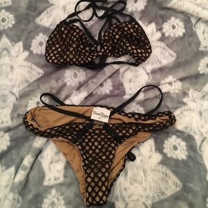 Beach Bunny Swimwear black / nude bikini