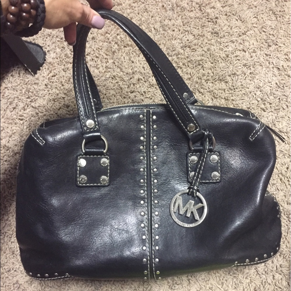Micheal Kors Black Purse Med