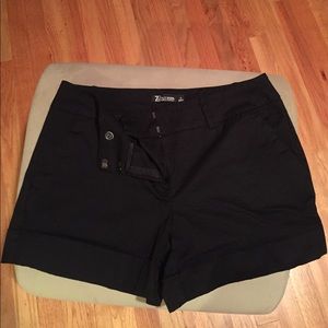 New York and Company black shorts