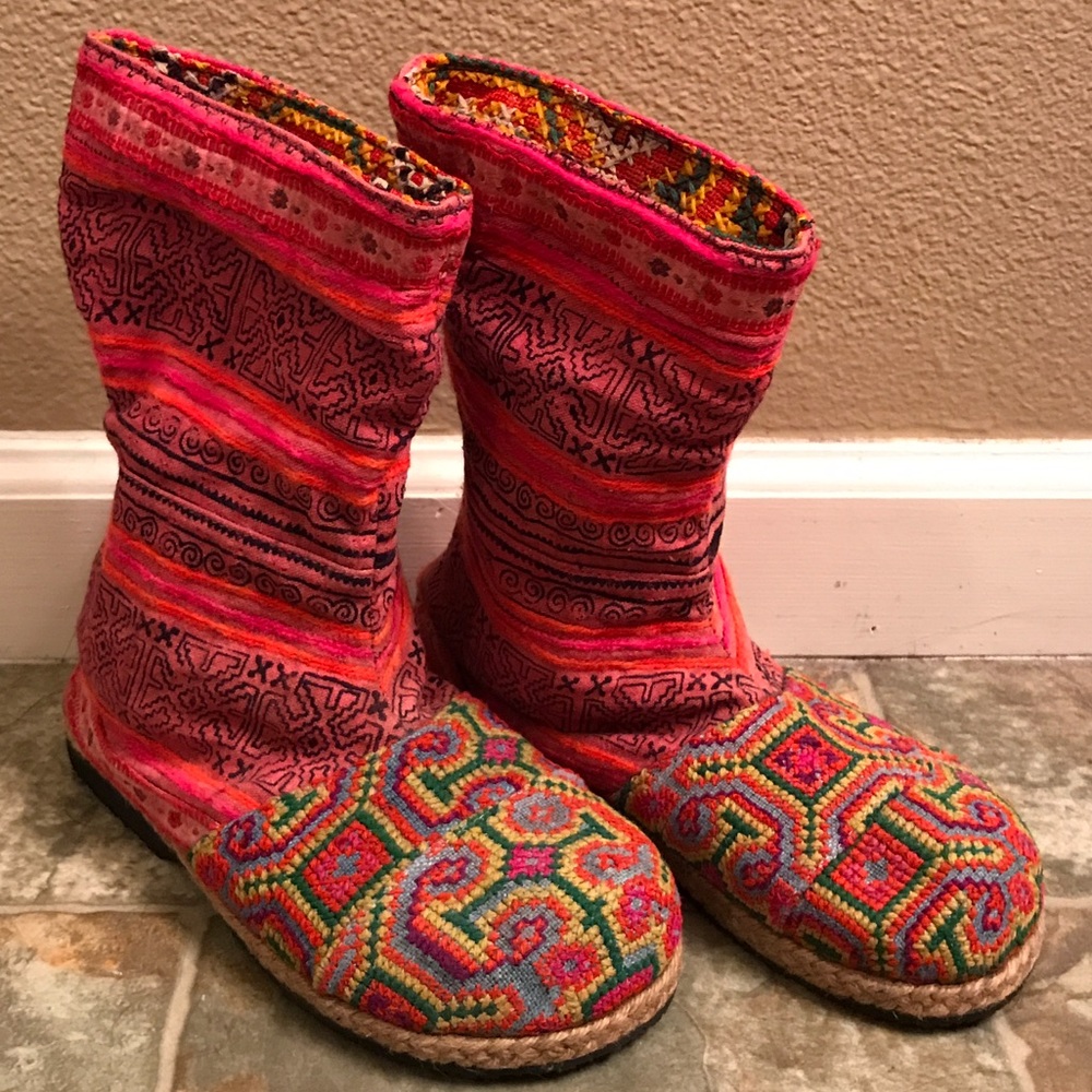 Colorful Pull-on Booties