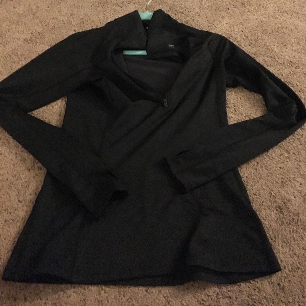 Under Armor Half zip long sleeve cold gear top.