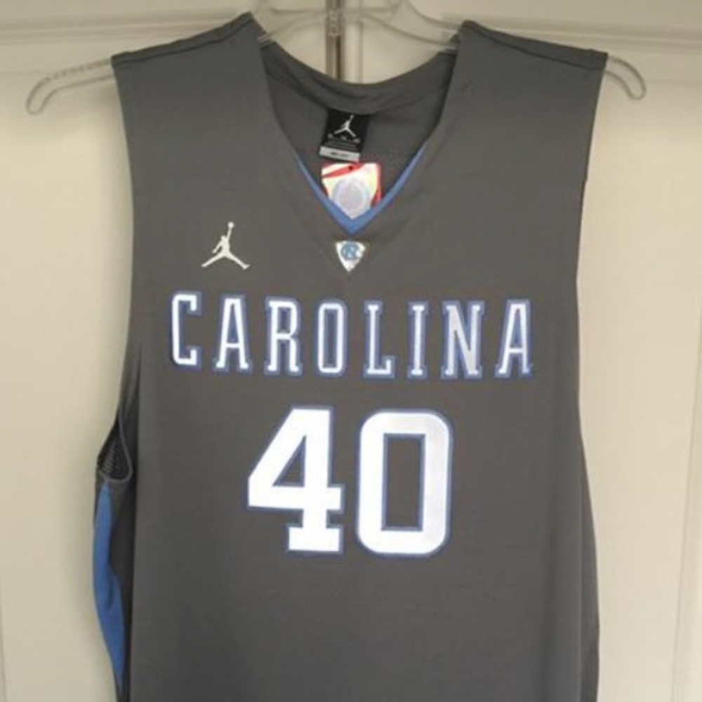 NWT North Carolina Tar Heels Basketball Jersey!
