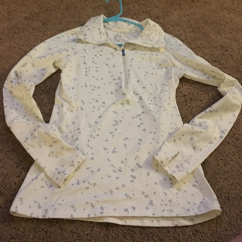 Under Armor Half zip long sleeve cold gear top.