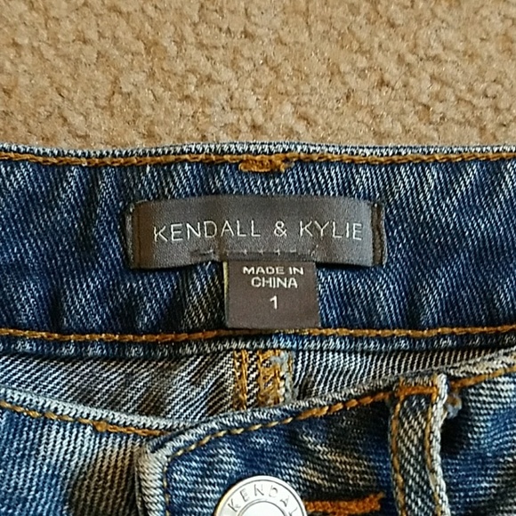 Kendall and Kylie high rise short - Picture 5 of 6