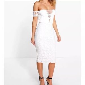 MIDI Lace dress