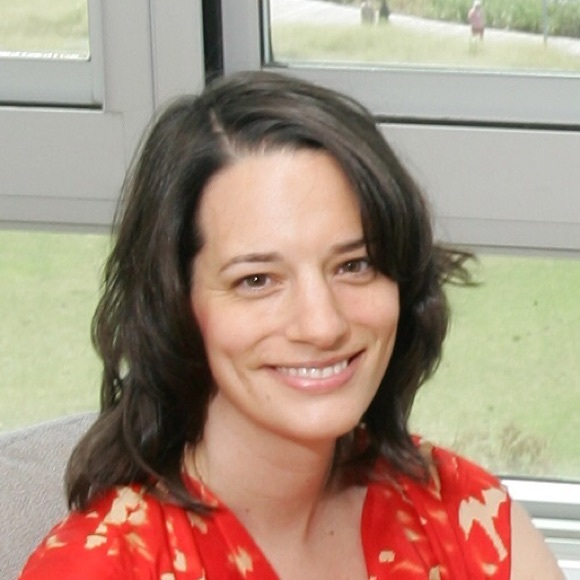 Meet your Posher, Gretchen - Picture 1 of 1
