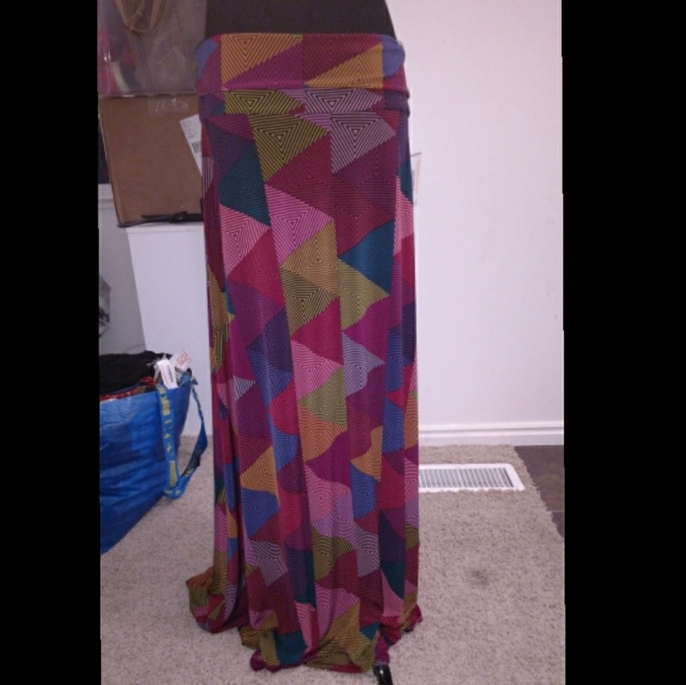 LulaRoe maxi skirt