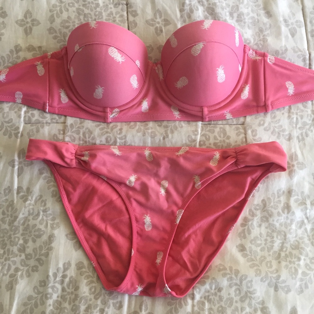 **LAST CHANCE BEFORE GONE* Aerie pineapple bikini - Picture 1 of 8