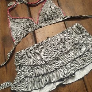 2 piece bathing suit