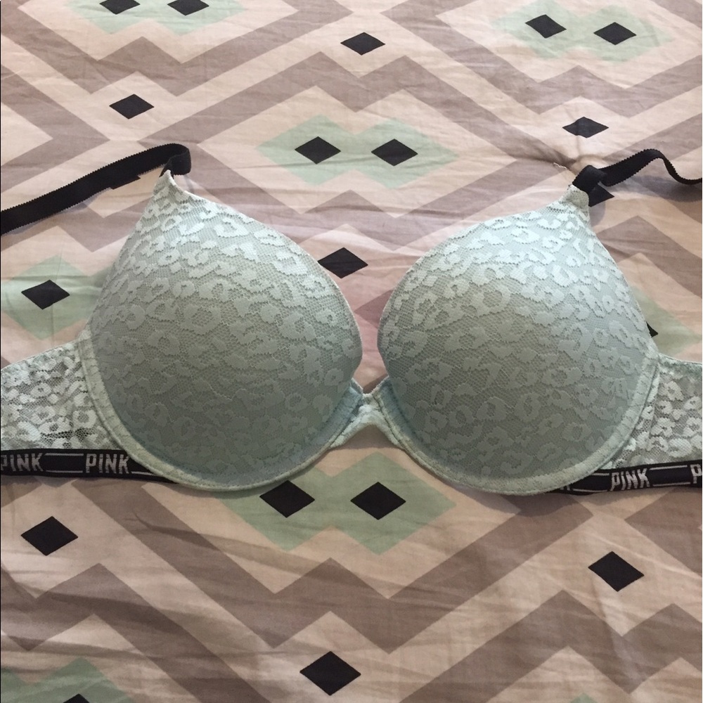 Victoria's Secret PINK bra ✨✨