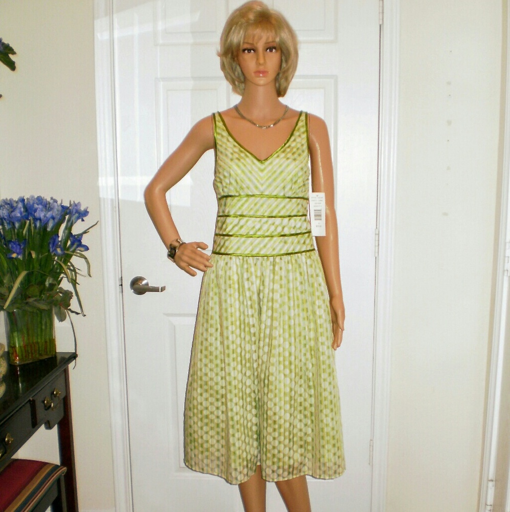 $$REDUCED$$ Robbie Bee DRESS size 10
