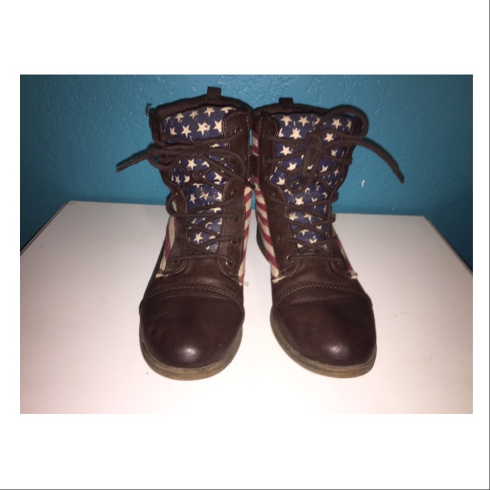 Ankle American flag booties!