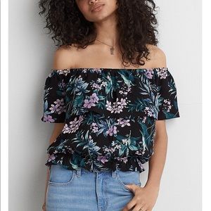 American Eagle // Off The Shoulder Bubble Top