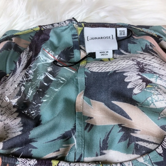 14 Floral Plus Size Graphic Print Dress NWT - Picture 5 of 6