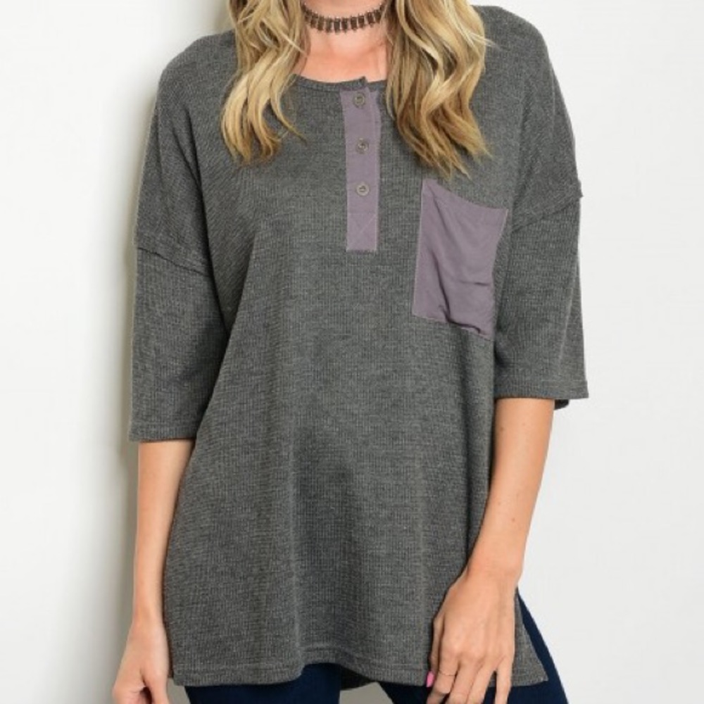 NWT LOOSE FITTING COMFORTABLE 3/4 SLEEVE SHIRT