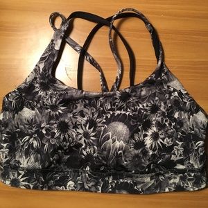 Black and floral sports bra size medium