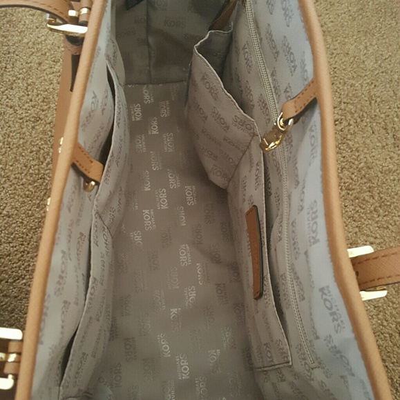 Michael Kors Tote - Picture 2 of 3