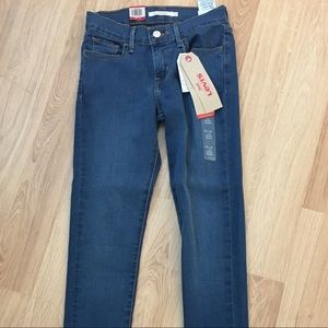 BRAND NEW LEVI'S 710