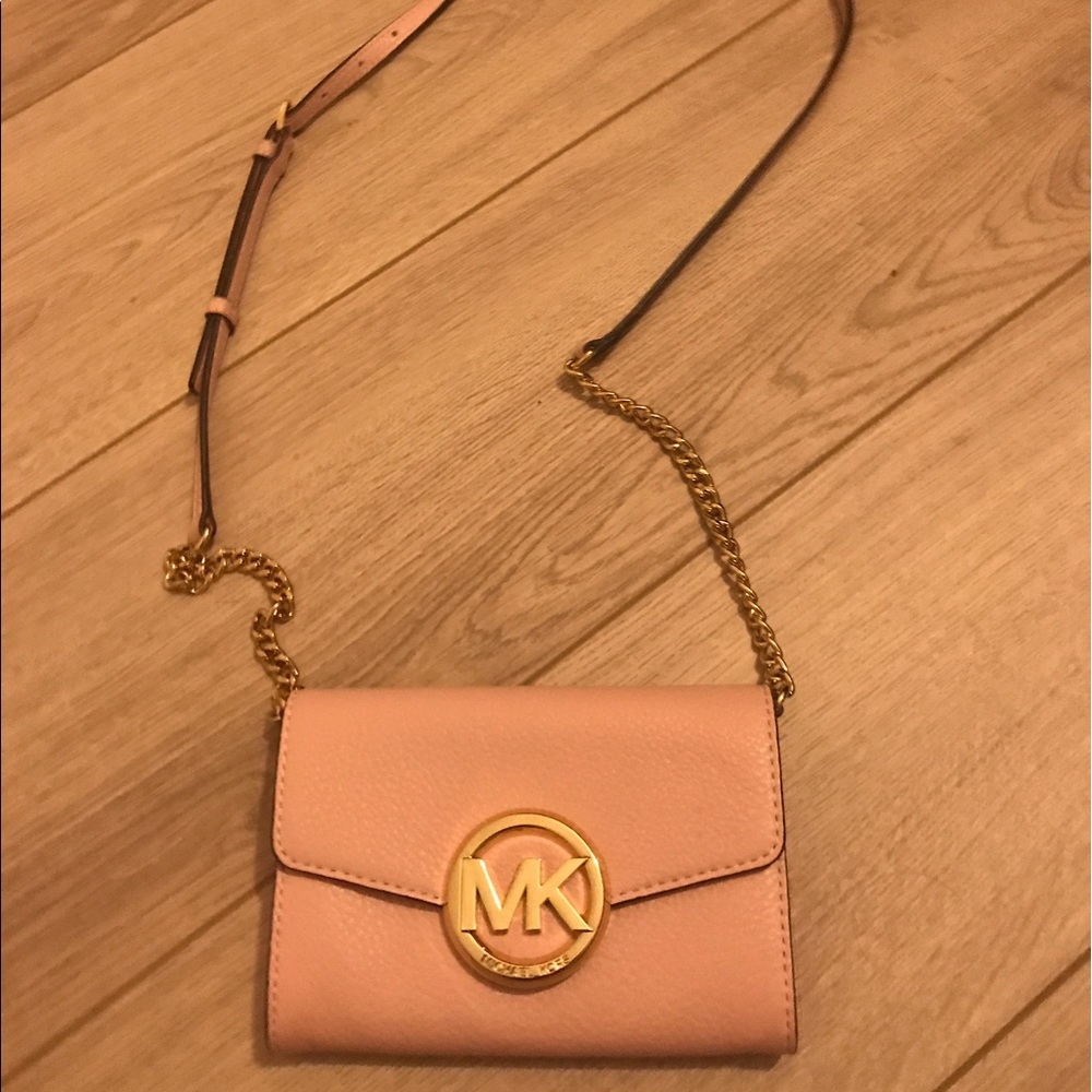 Michael Kors pink crossbody