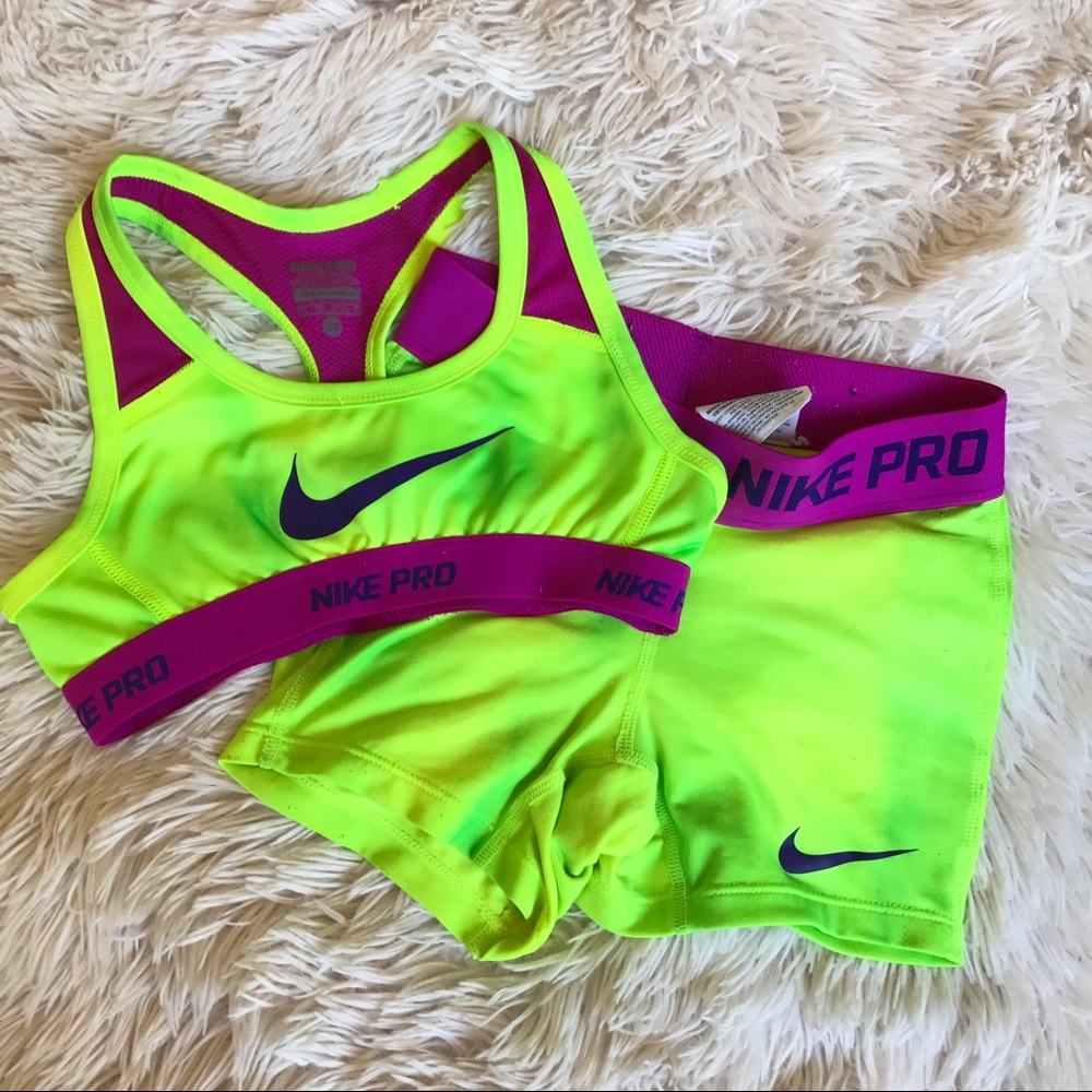 Girls XS Neon Nike Pro Set