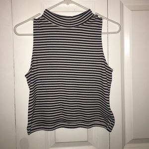 Black and white mock neck crop top tank