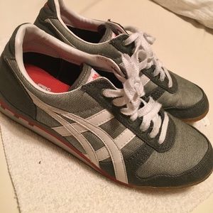 Onitsuka Tiger Sneakers