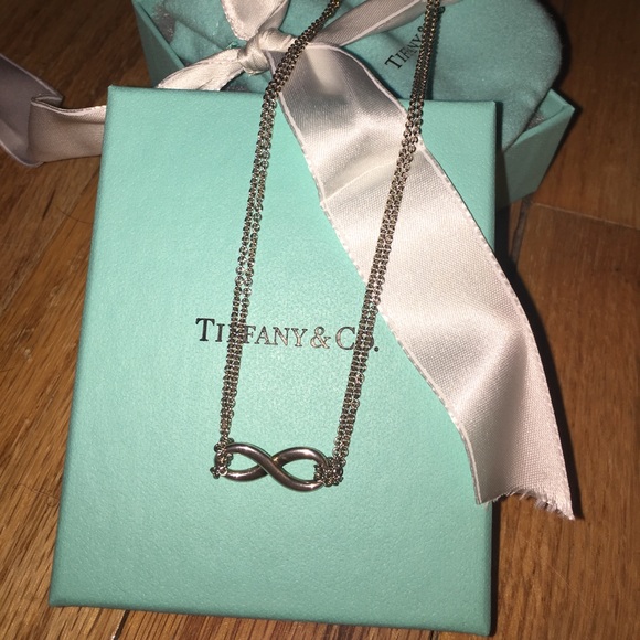 FINAL PRICE-Tiffany infinity necklace 🌻 - Picture 3 of 9