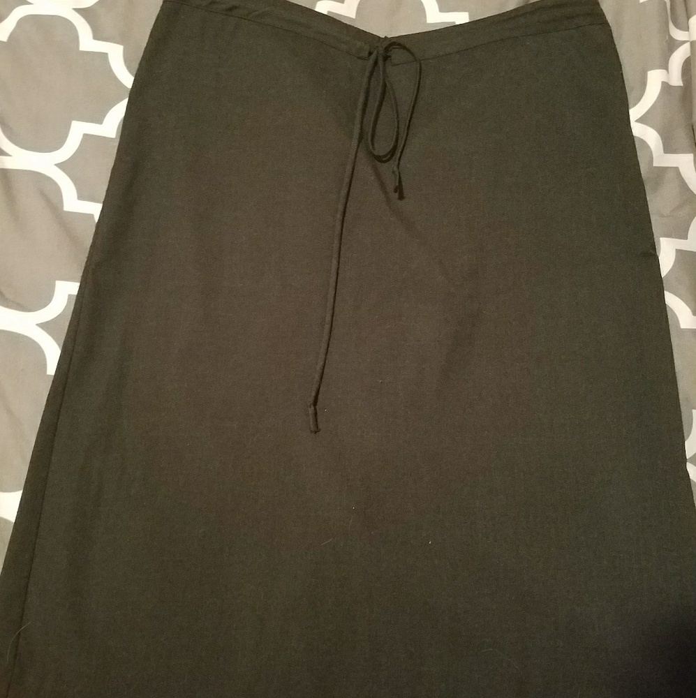 Knit pencil skirt