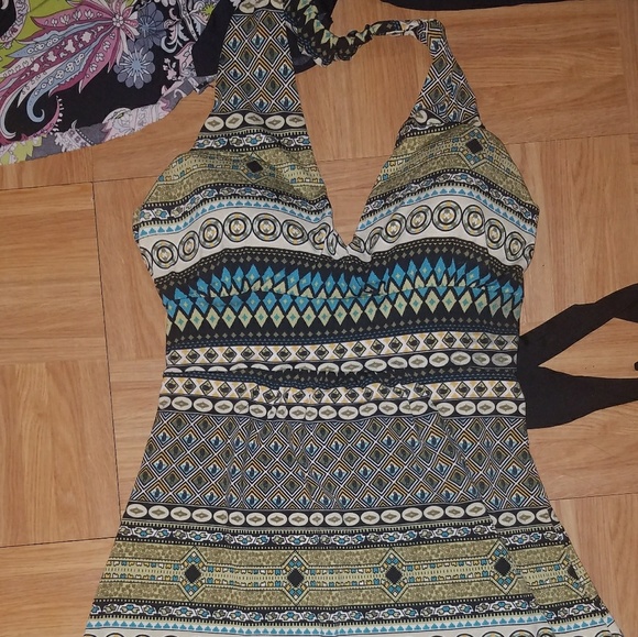 Blouse (you get all 3) - Picture 4 of 4