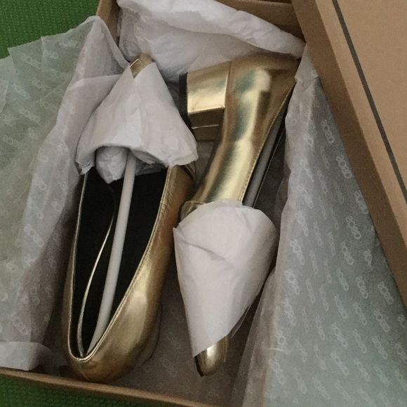 NWOT SALMA Pointed Loafers - Picture 7 of 7