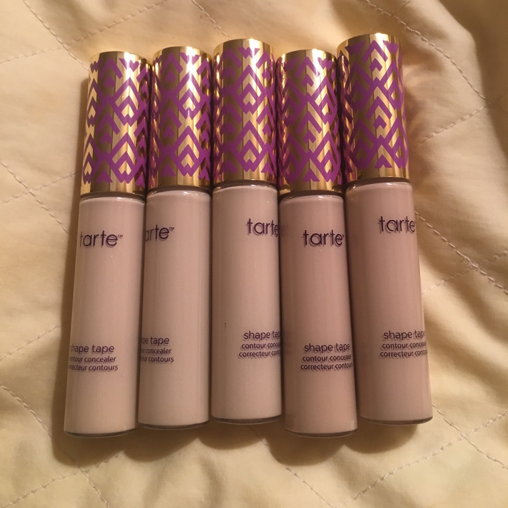 NEW Tarte Shape Tape - Picture 2 of 3