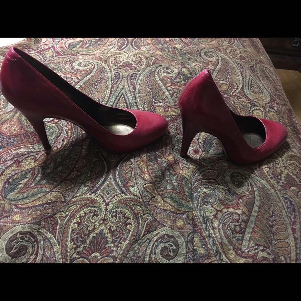 Jessica Simpson heels