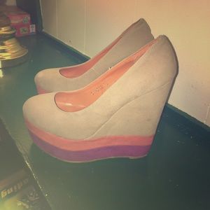 Yoki colorblock wedges