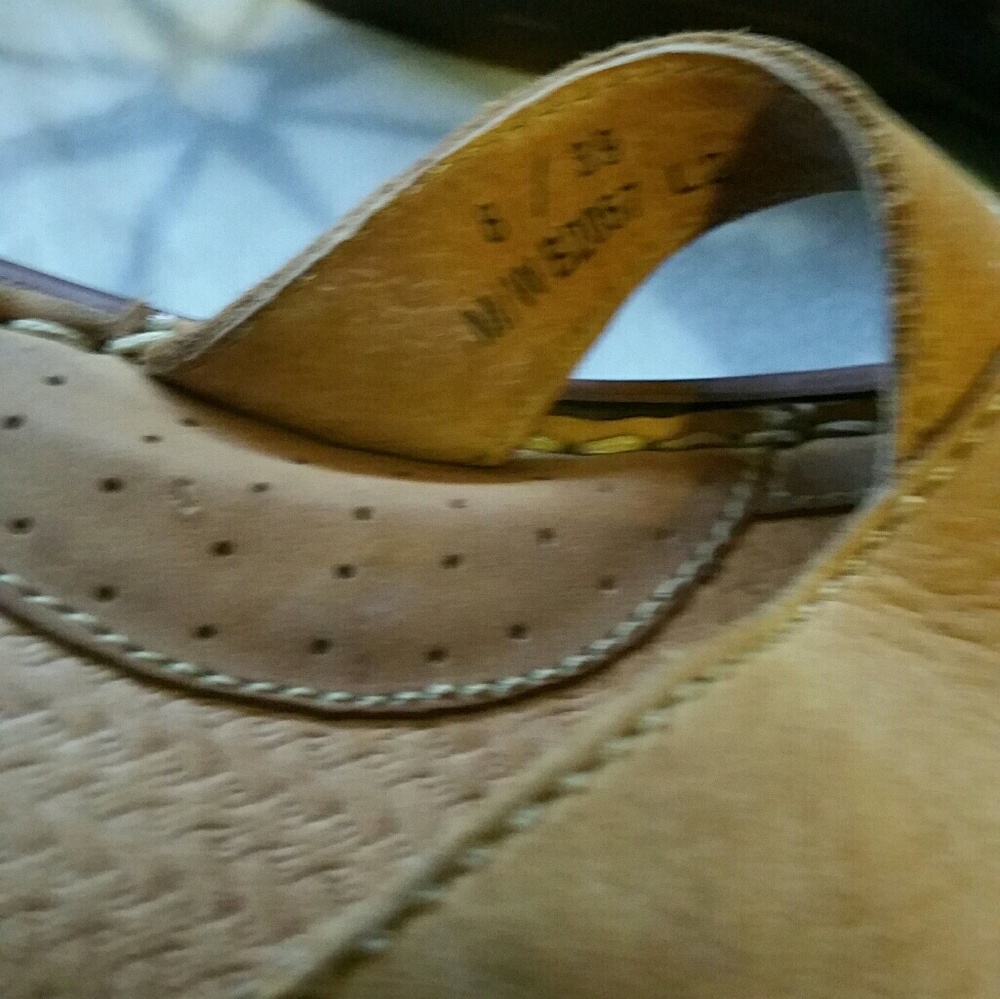 Born Sandals - Picture 3 of 3