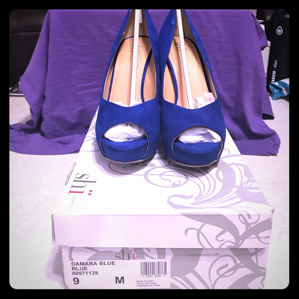 Shi by journeys damara blue pumps