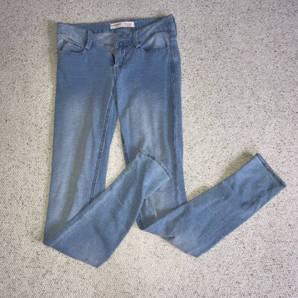light blue jeggings