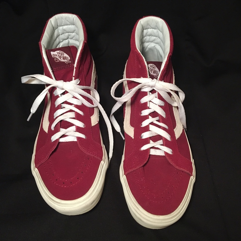 👟SALE👟EUC high-top leather Vans