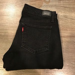 Levi's black jeans