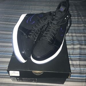 Air Jordan retro 1 ultra high, space jam 20th lmtd