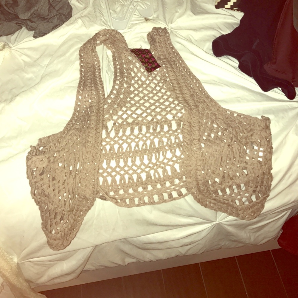 Tan vest
