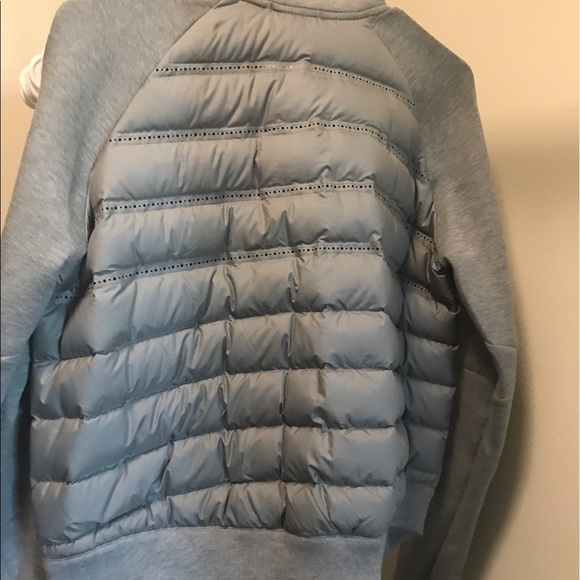 BRAND NEW NiKE Jacket with Nike tags - Picture 2 of 3