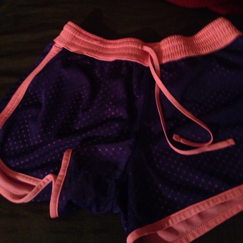 Ladies shorts like new