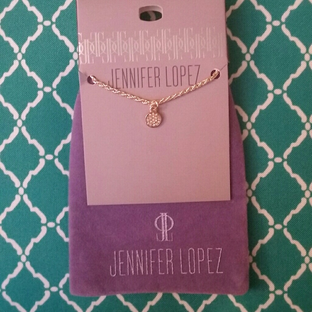 JLo Circle Necklace NWT gold tone