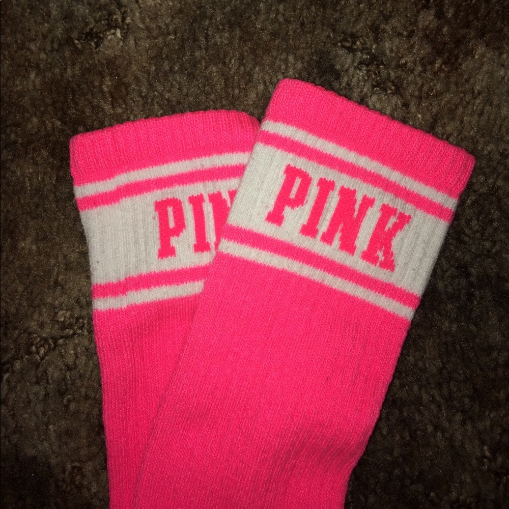 🌸FINAL PRICE DROP🌸 VS pink socks