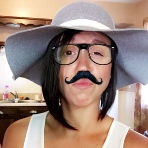 Meet your Posher, Gabrielle