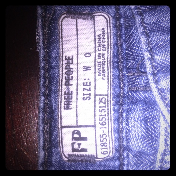 NWOT Free People Denim Cropped/Gaucho jeans sz0 - Picture 5 of 5