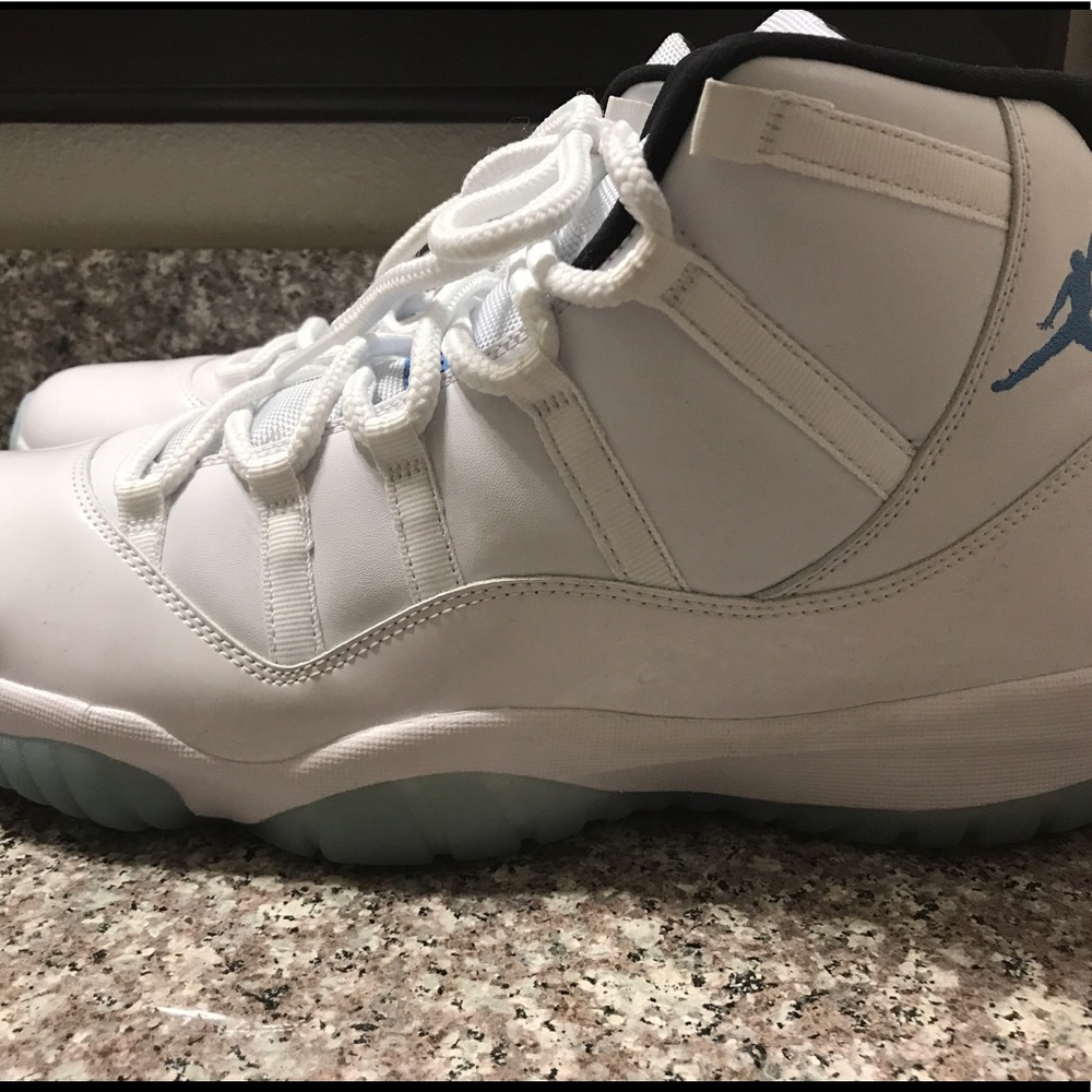 Air Jordan Retro 11s size 14