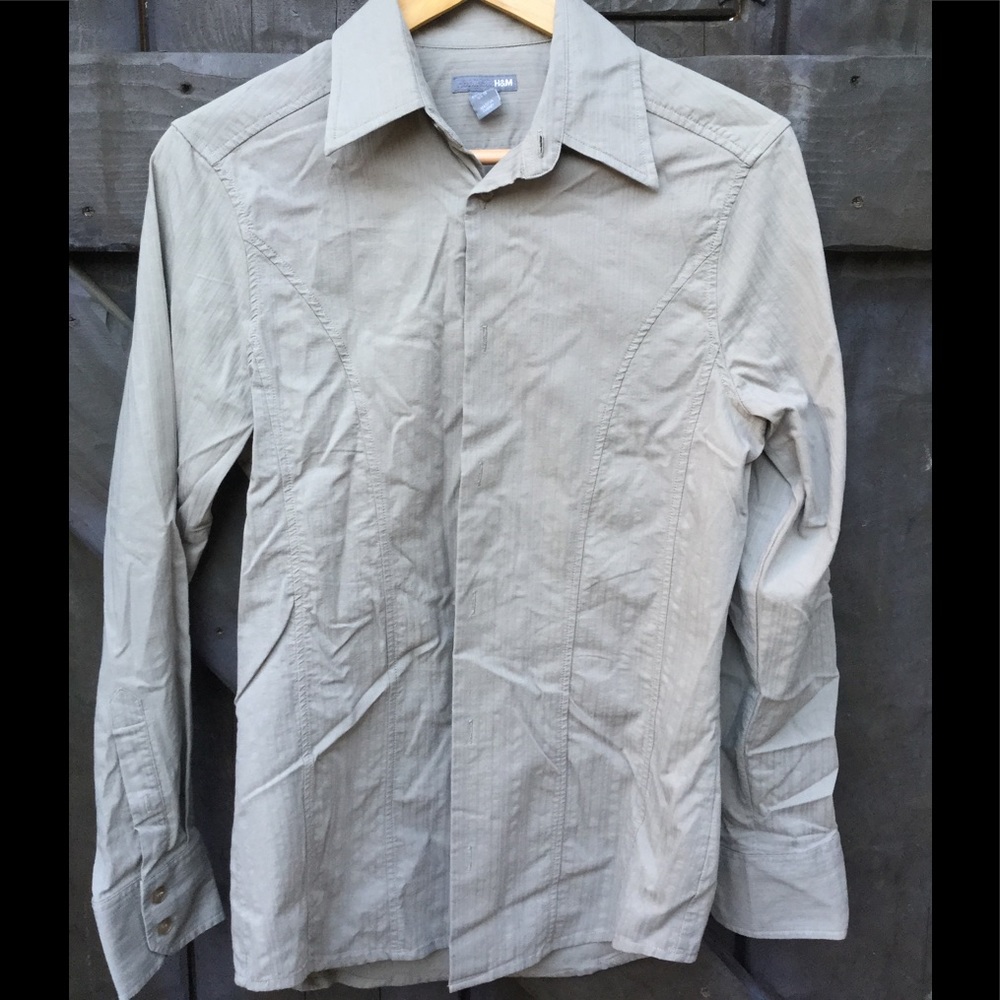 H & M MENS DRESS SHIRT SIZE 15