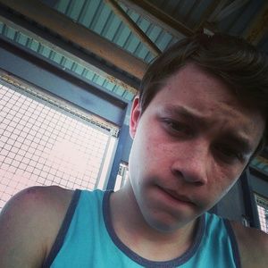 Meet your Posher, Damien